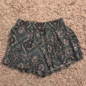 Printed soft shorts